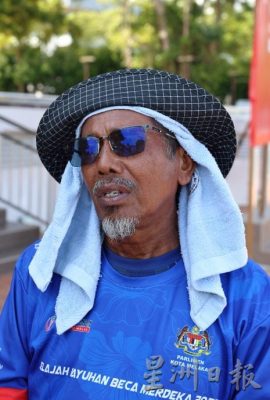 全：5人接力挑战逾2500公里骑行，三轮车环半岛之旅倒数迎国庆。