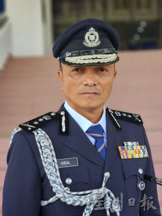 (古城版)58岁校长涉嫌非礼12岁男童