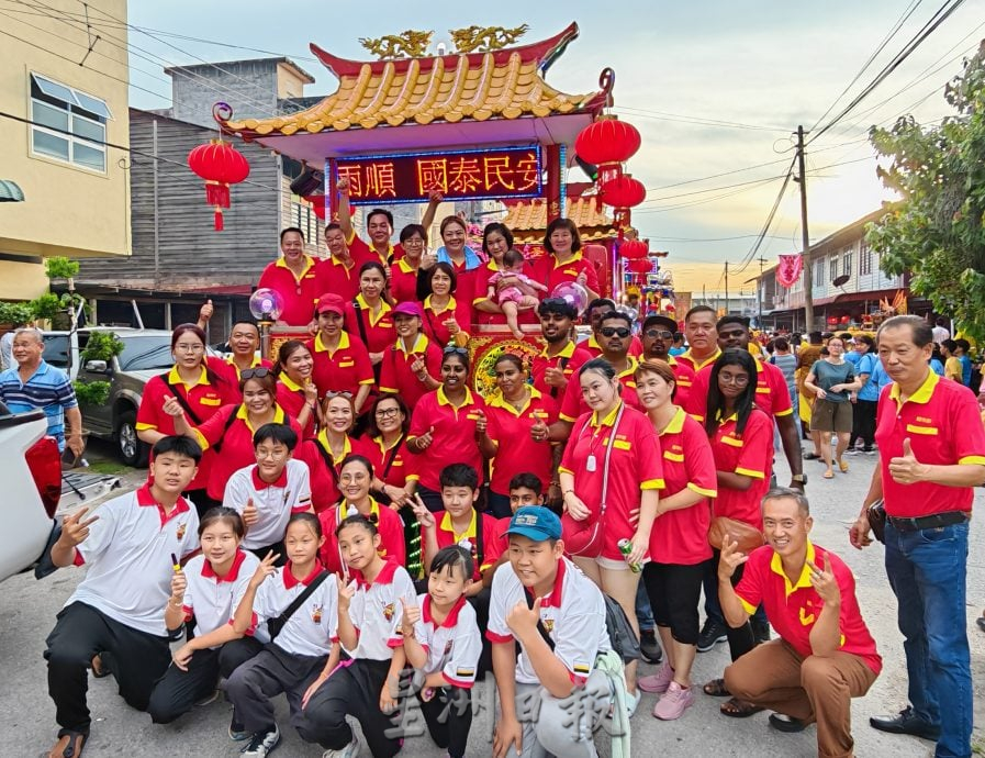 星角摄/神诞游行 宗教文化传承盛事