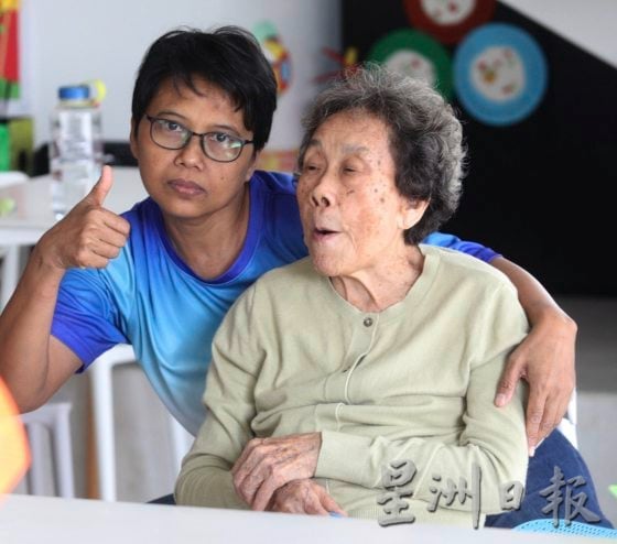 【非一般陪伴者/02】我们是陪吃陪聊陪玩陪逛,让长者不再孤单──奥丽莎乐龄照护中心