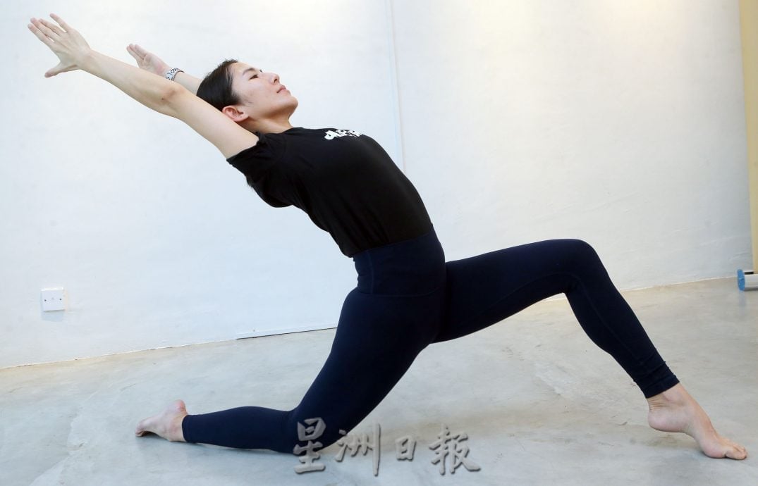 心价值|不良姿态影响情绪 徐瑜琼:瑜伽助调整身心