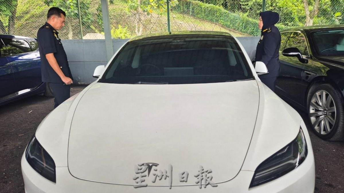 （古城第二版主文）甲陆路交通局2行动扣押45车