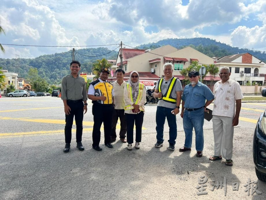 大都会(版2头):余深恩巡视危险十字路口