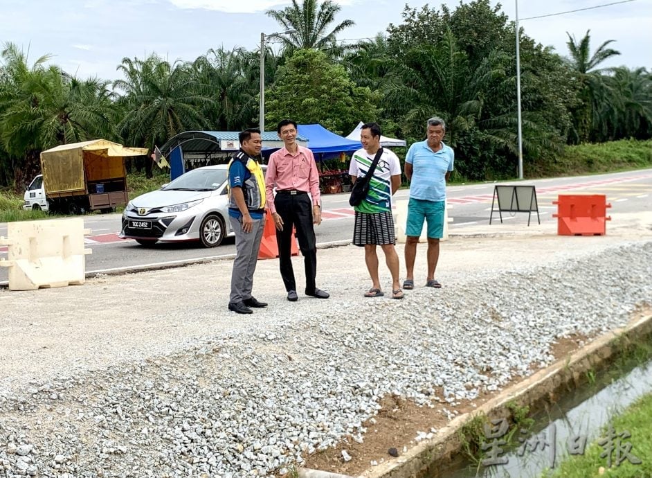(已签)NS波德申/丹A新村路口繁忙易酿车祸,波工程局增加车道提升安全