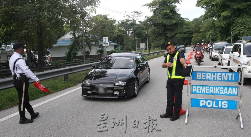 交通违规3年接21万宗投诉 插队、闯红灯、滥用紧急车道最常见