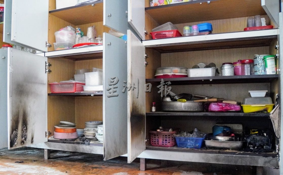 （大北马）老人院住户心生不满，放火烧礼堂睡床，财物损失未伤及人命