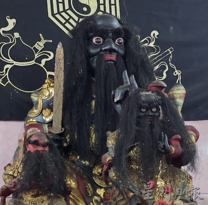 （古城第二版主文）《庙堂之旅》马日丹那圣君坛 众神钦点之地