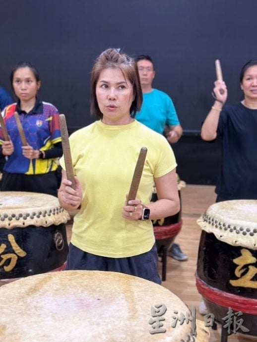(14/8见报)乐活频道/跨世代鼓队凝聚热爱 共谱文化传承新篇