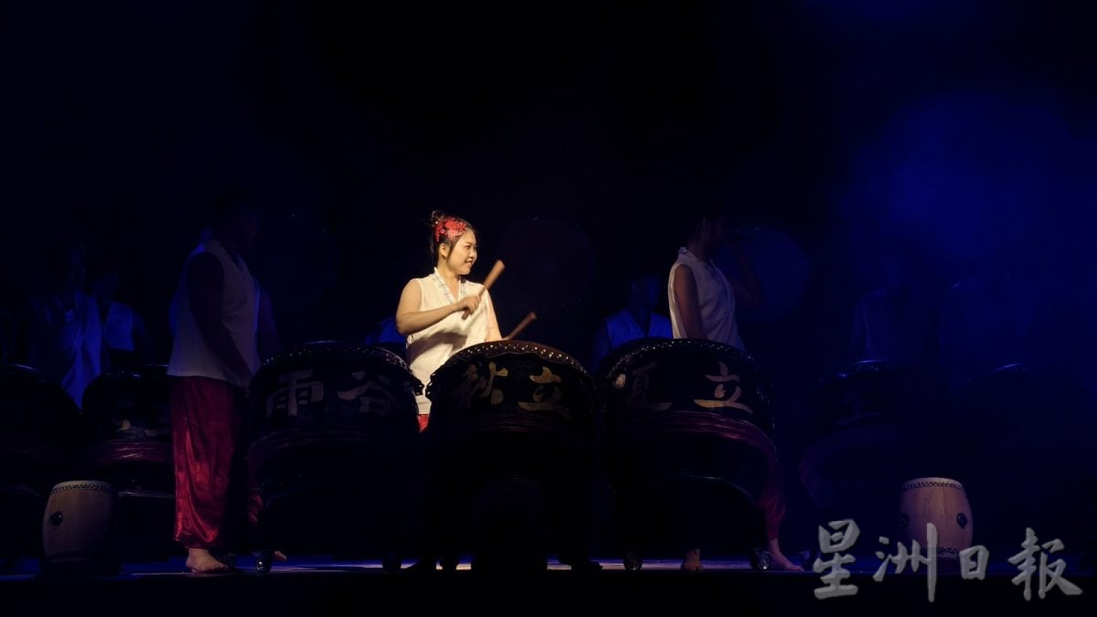 (14/8见报)乐活频道/跨世代鼓队凝聚热爱 共谱文化传承新篇