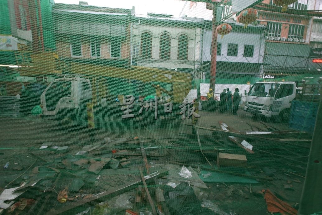 大都会封面/跟进茨厂街提升工程