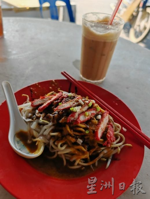 霹／ 第四版头／拥报新村活动/宁罗新村