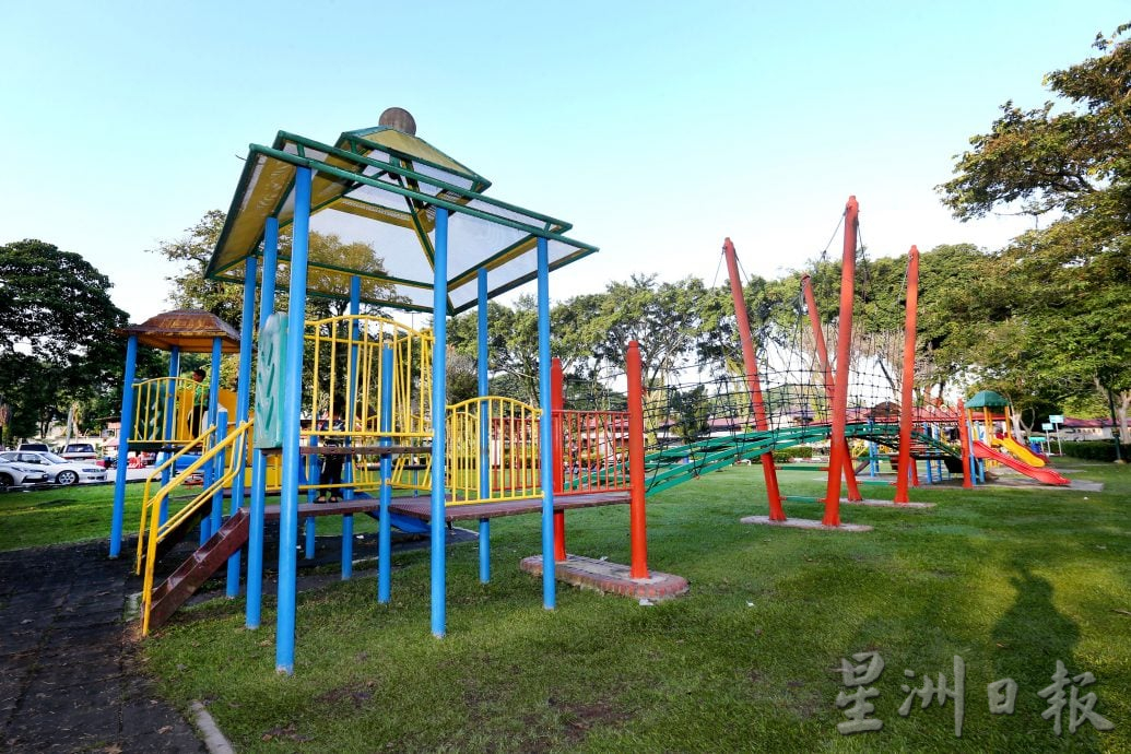 ★8月16日刊登/大霹雳封底主文/【流金岁月】/DR公园魔法乐园欢乐荟萃 孩子们的快乐天堂