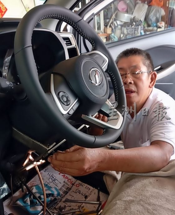 ★8月17日刊登/共用稿【有故事的人】/强电击中烧伤截双腿 陈树金消沉2年重生