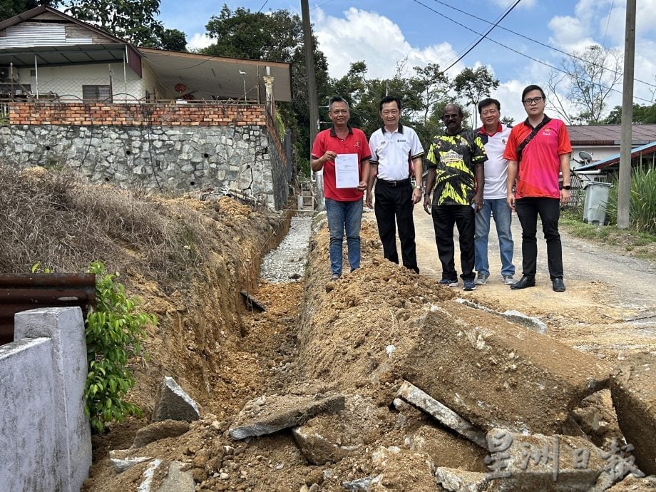 亚沙4新村获房地部62万拨款 助提升基建发展