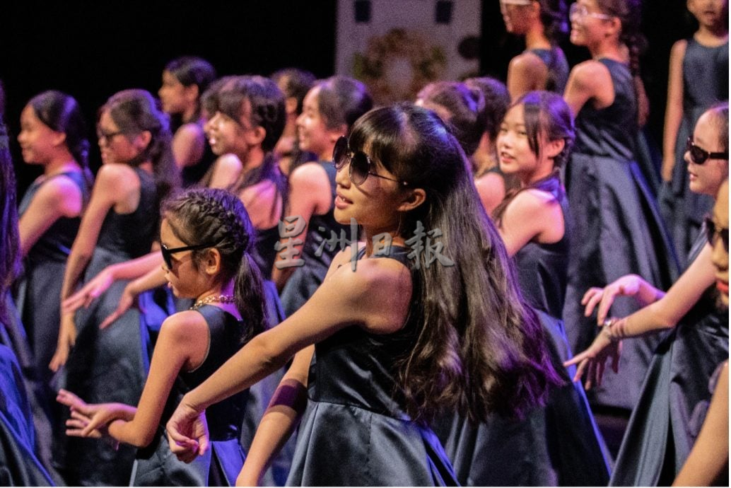 大都会/（主文）从校园到舞台，7至12岁童声唱响《梦绽放》 