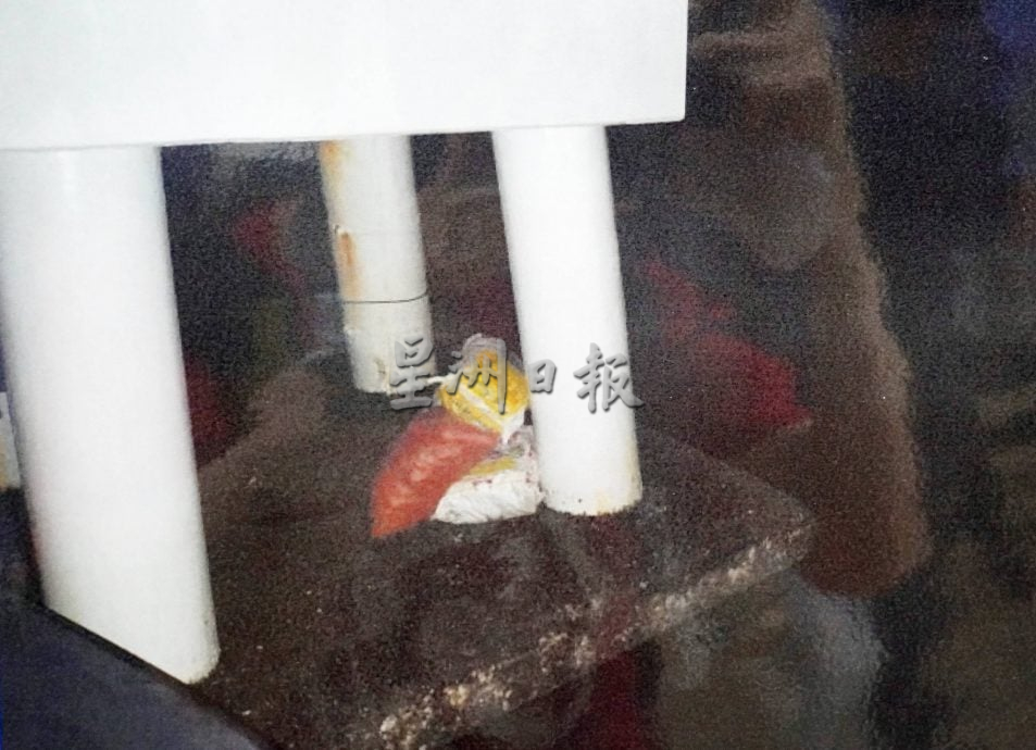 灯塔成毒枭取货地标,玻关税局查获高价值大麻花