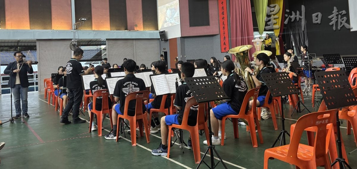 **已签发**柔:头条之一:集台马4校百人大合奏 《聚光之约》圆满落幕