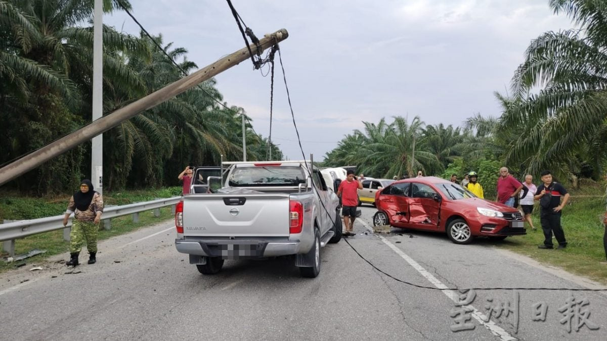 实兆远五车连环车祸 一司机头部重伤送院