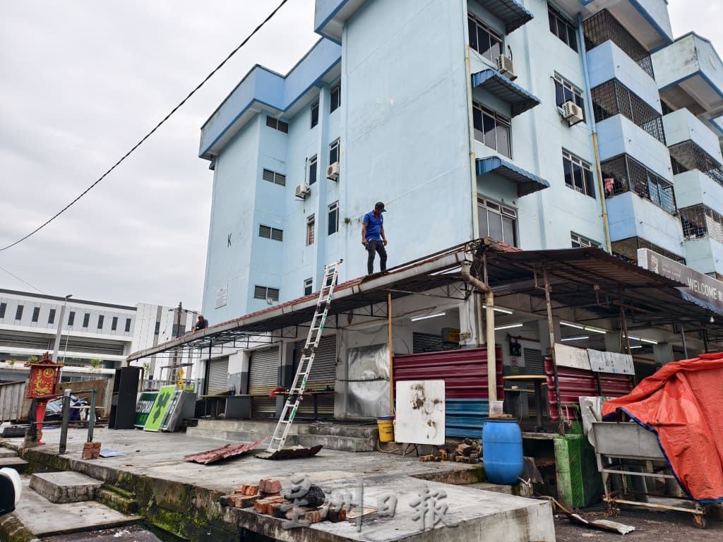 已签发 柔：版三：大限已到  市议会拆哈芝马南组屋违建