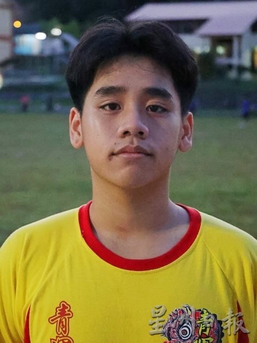 供星洲网:乐活频道:大旗鼓艺边练边悟 学会控制竹竿 而非被控制