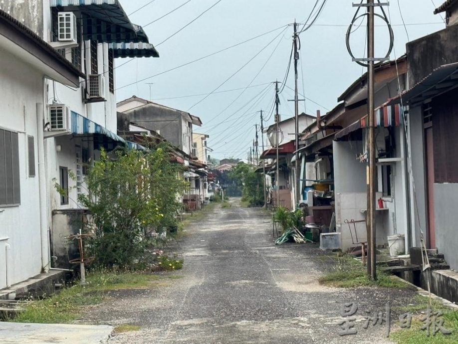 (古城第三版主文)雨季来临黑斑蚊风险高·市议会展开后巷清理行动