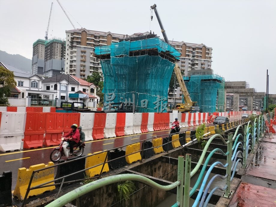 第4版（大北马）申诉封路措施影响生意 发林商贩要解决方案