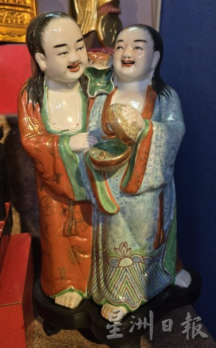 (古城第二版主文)《庙堂之旅》观音亭街崇德堂 准提菩萨度化众生 “和合二仙”天财良缘