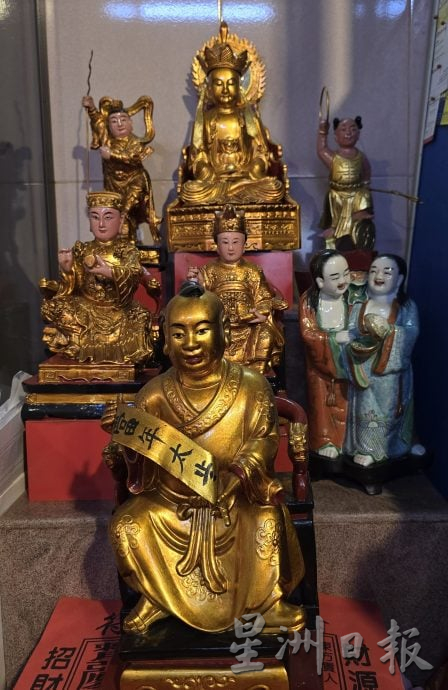 (古城第二版主文)《庙堂之旅》观音亭街崇德堂 准提菩萨度化众生 “和合二仙”天财良缘