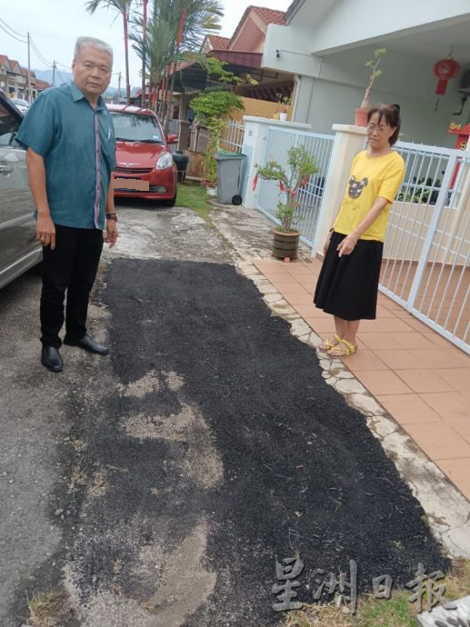 NS淡边/居民被“承包商”游说屋前铺路,结果工程货不对办引发不满