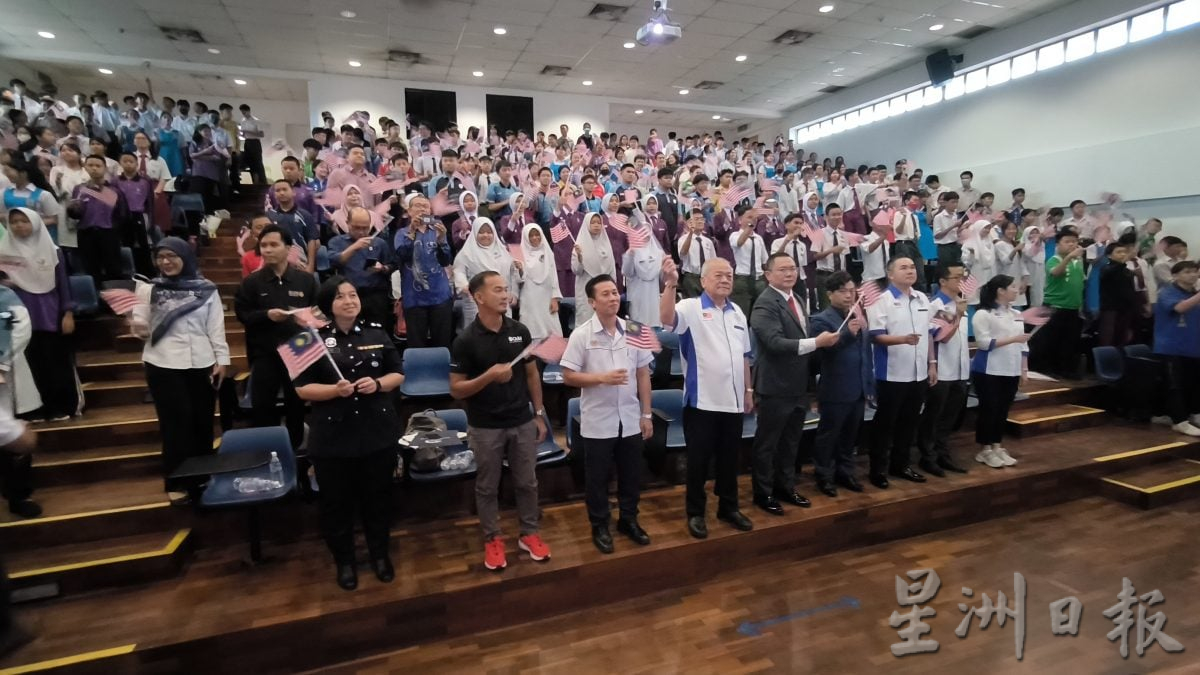  （校园）吴添泉：需从教育根基解决 学生犯罪问题不容忽视