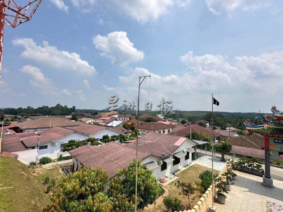 (古城版)半岛心旅行/22/8见报/马接峇鲁新村