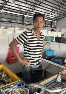 拉美士巴刹终完成提升工程 小贩迁入营业