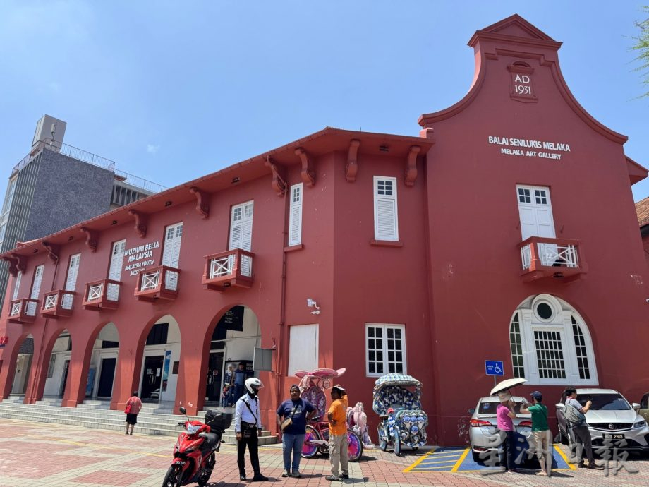 （古城封底主文）《用眼睛去旅游》：吉兰丹色彩画展