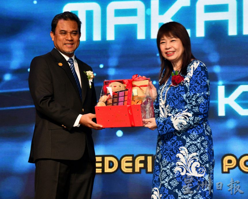 林慧英：估价、房地产代理及物业经理是国家经济增长主要支柱之一