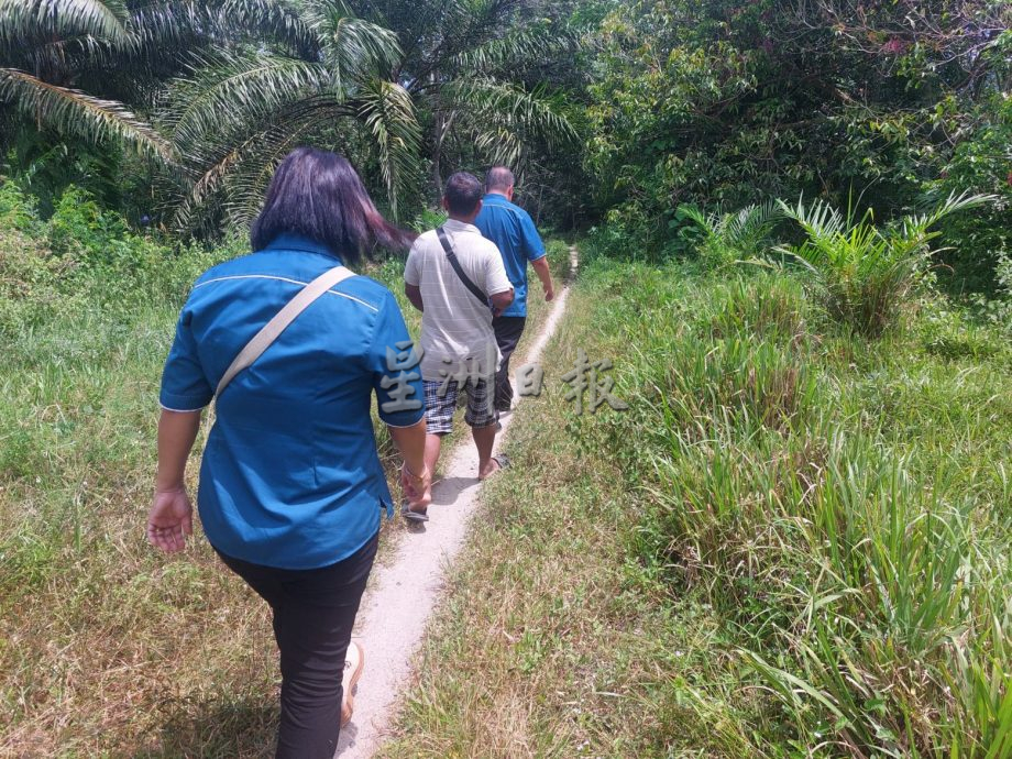 （古城封面主文／签发）启牖华小校长陈柃磬走入原住民村
