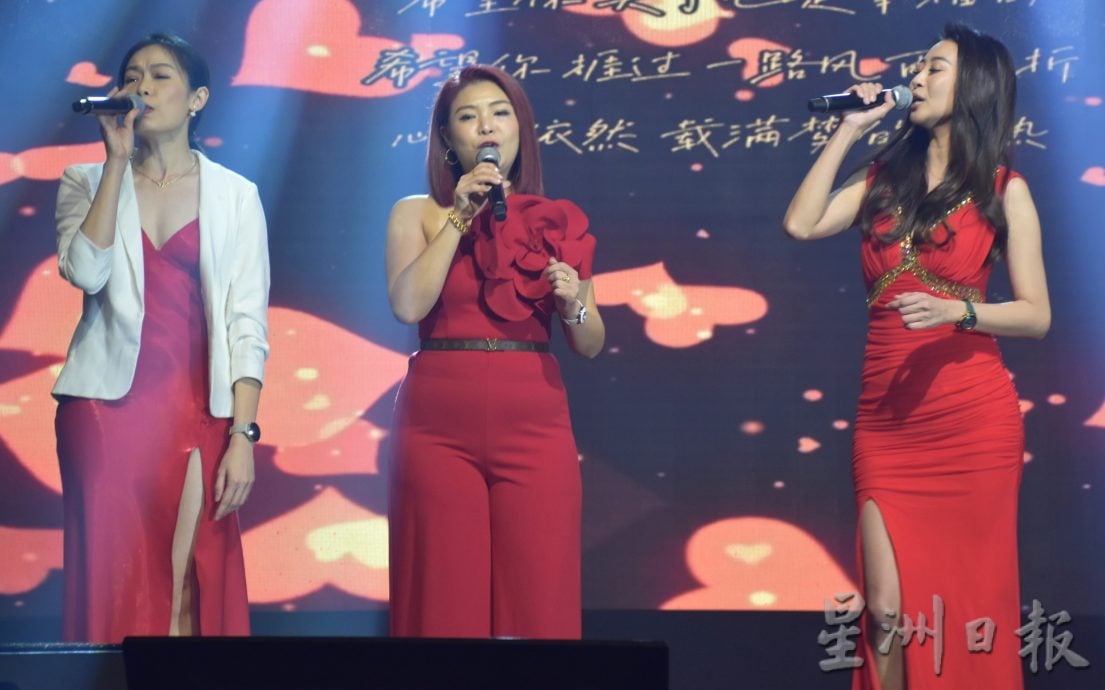 请签发-MZ04-大都会版头/滨华102周年校庆午宴／6图