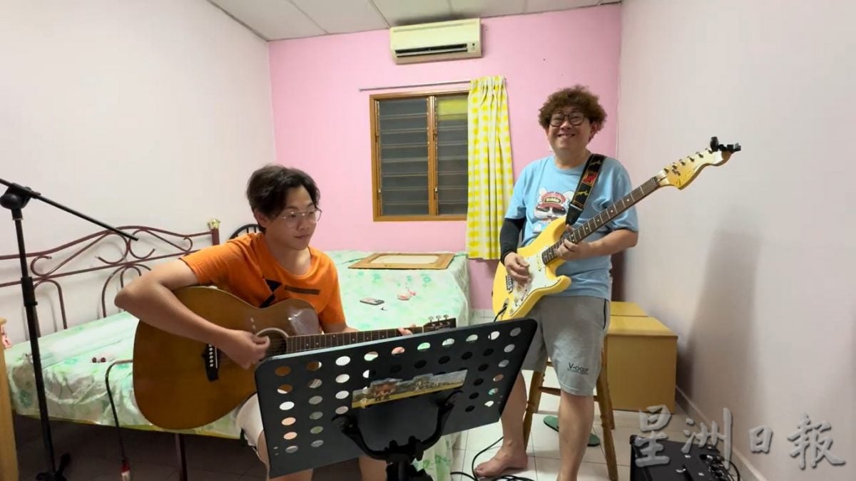 霹:8月26日见报∕封底主文∕心价值|音乐创作 释放压力 也疗愈他人