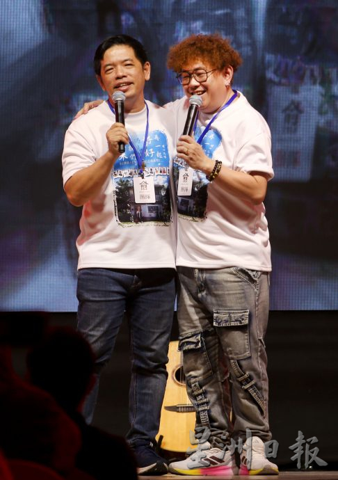 霹:8月26日见报∕封底主文∕心价值|音乐创作 释放压力 也疗愈他人