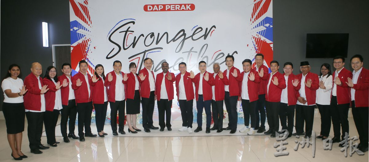 霹火箭筹款晚宴 逾2500支持者出席 筹获21.5万