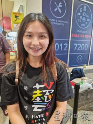 （已签发）柔：**版二头**特稿：24参赛者画城市记忆庆国庆  加强年轻人归属感