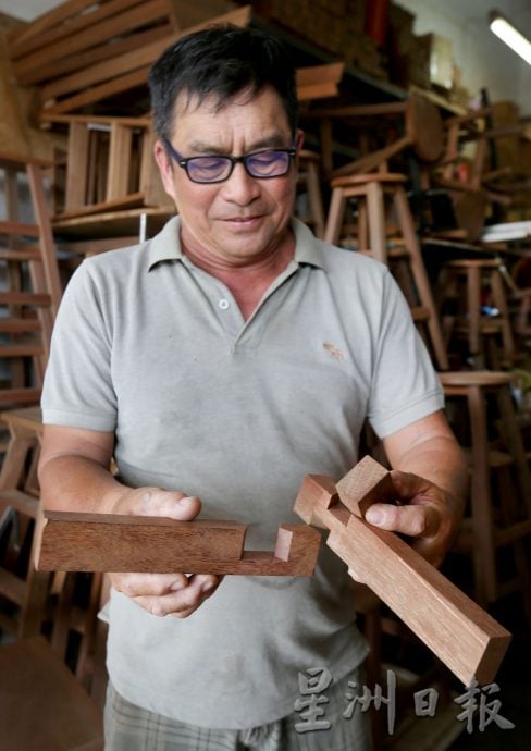 老店寻踪｜传承一甲子的手艺   胜昌木器店传二代