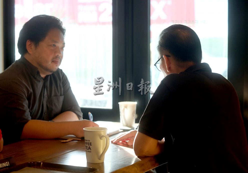 大三生坠楼案·3女生应受惩罚 但不该受霸凌·恩霓父亲：“若她们道歉 我会原谅”