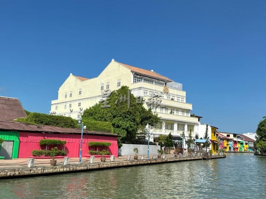 （古城版）甲沿河走道分阶段提升工程 