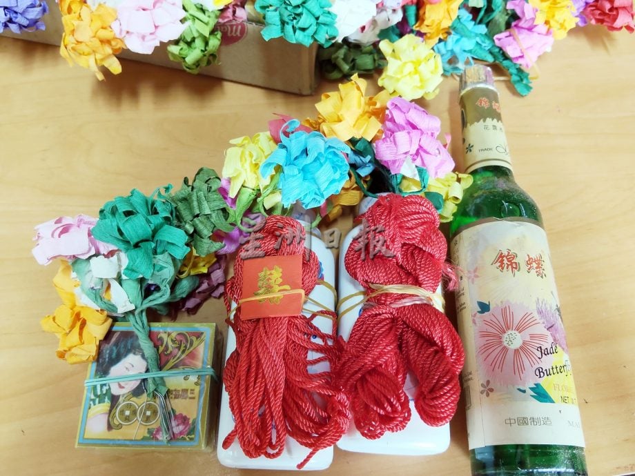 4pm才上网(大北马)拜七娘妈和花姑 七夕记得求好姻缘