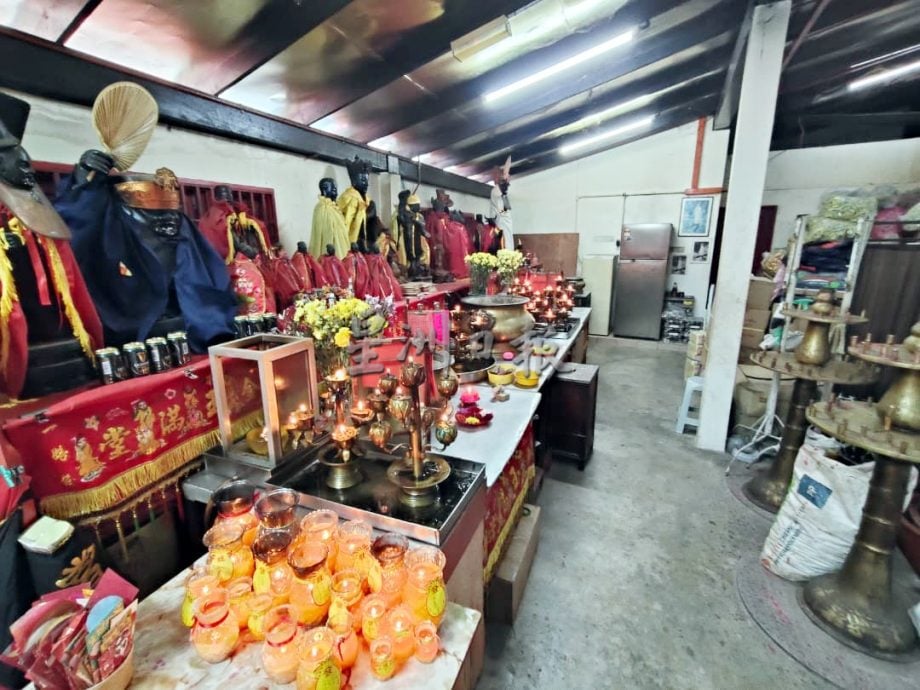 4pm才上网(大北马)拜七娘妈和花姑 七夕记得求好姻缘