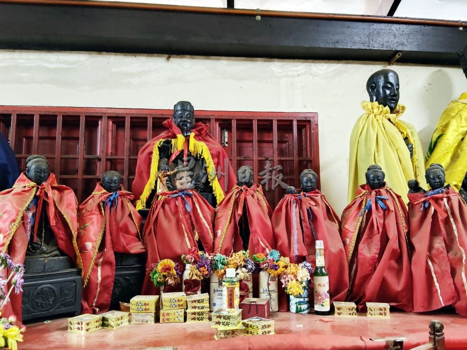 4pm才上网(大北马)拜七娘妈和花姑 七夕记得求好姻缘