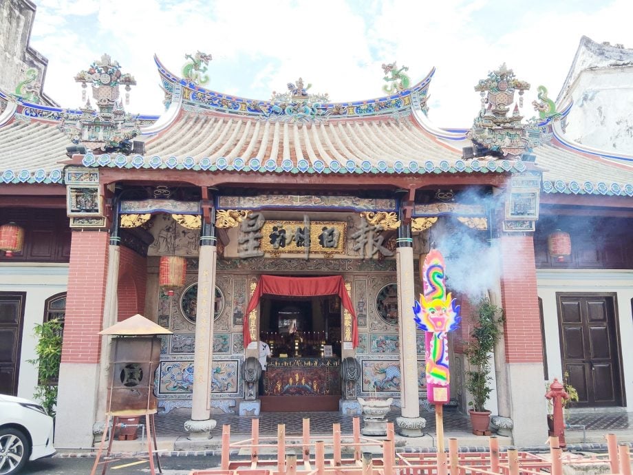 4pm才上网(大北马)拜七娘妈和花姑 七夕记得求好姻缘