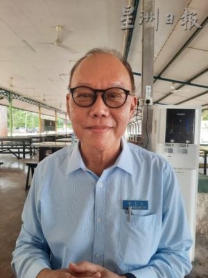 已签发 柔:封面:特稿:利丰港培华独中力拼转型 三年两筹款盼华丽蜕变