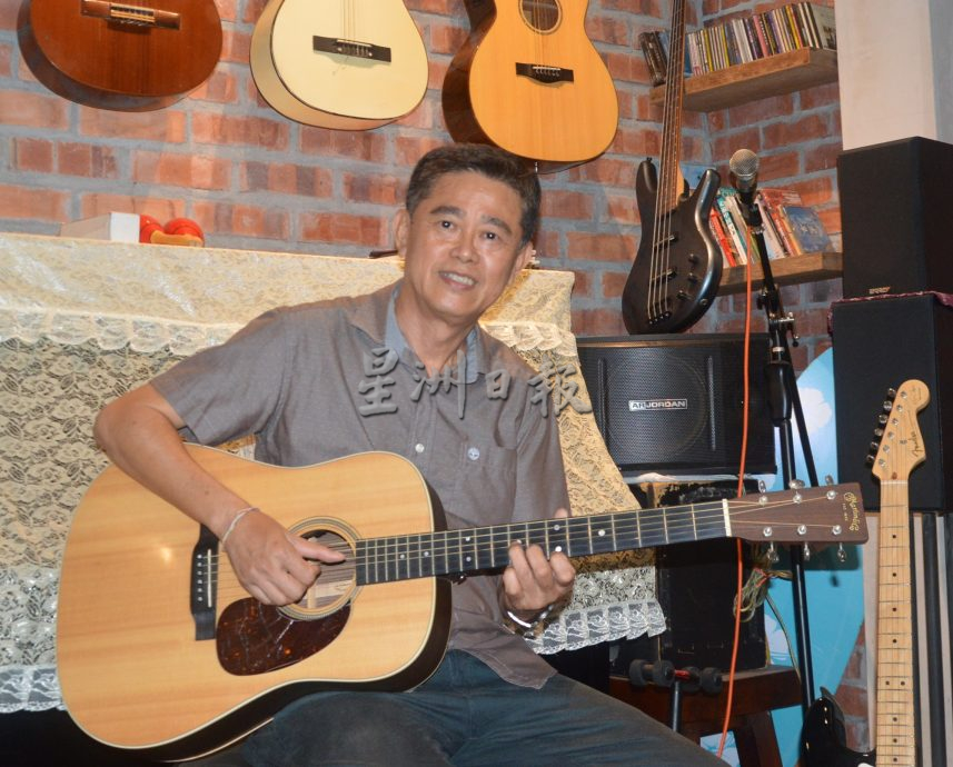 把爱好热情化为事业 温顺福 培育吉他手