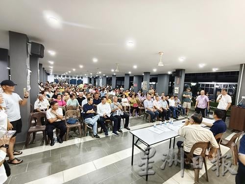 东:直凉华小赞助人大会选3人进入董事会 陈传宗、刘玲玲、李永良不战而胜